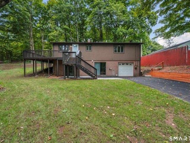 4 bedroom, Meriden CT 06451 105416412
