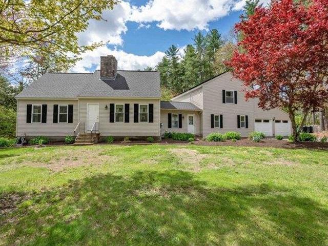 4 bedroom, Merrimack NH 03054 104375534