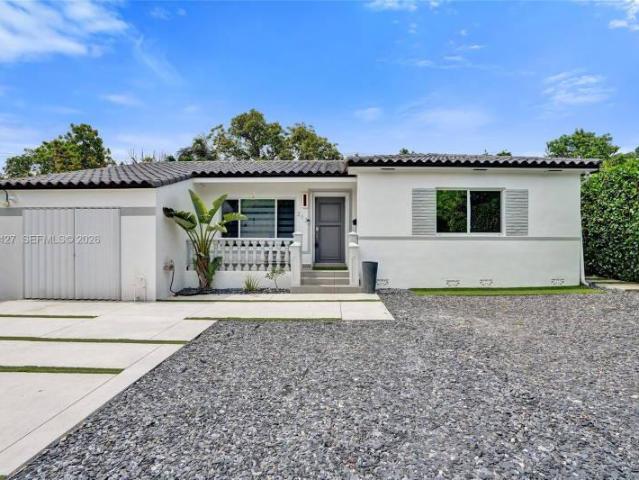 4 bedroom, Miami FL 33137 106246276