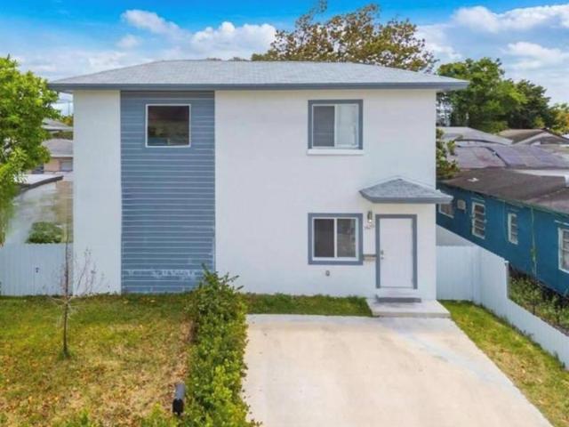 4 bedroom, Miami FL 33147 106222935