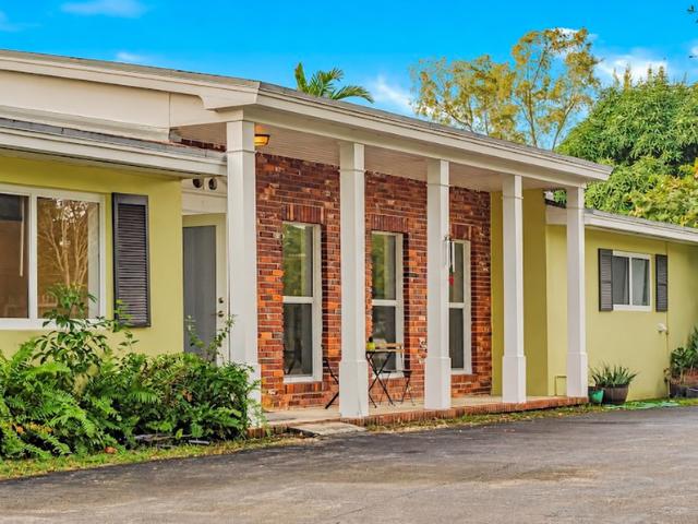 4 bedroom, Miami FL 33155 106147994