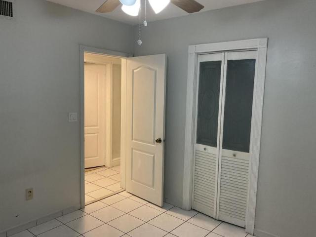 4 bedroom, Miami FL 33165 LS104930164