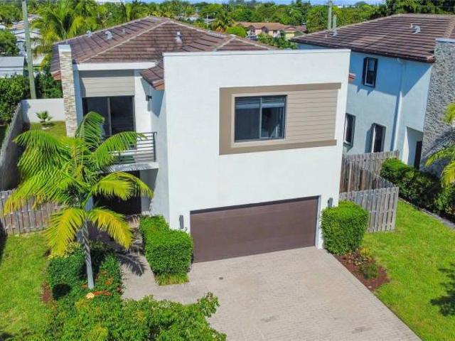 4 bedroom, Miami FL 33169 95625280