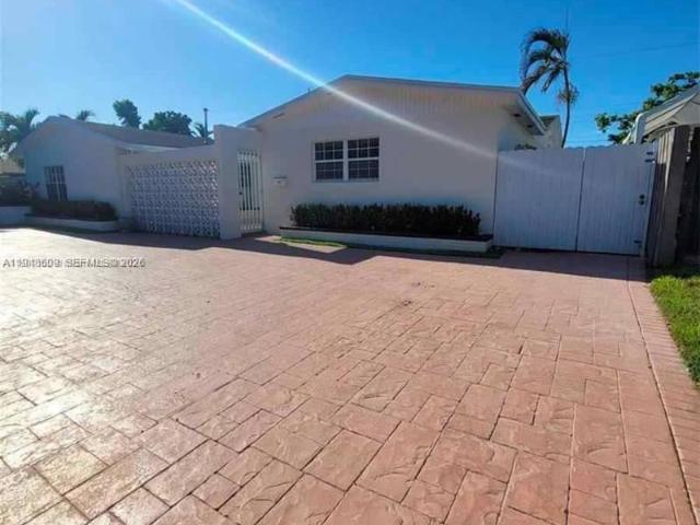 4 bedroom, Miami FL 33175 105135191