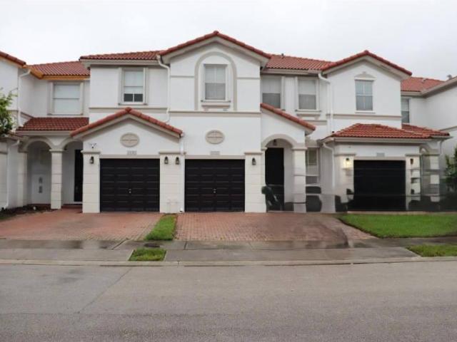 4 bedroom, Miami FL 33178 106247421