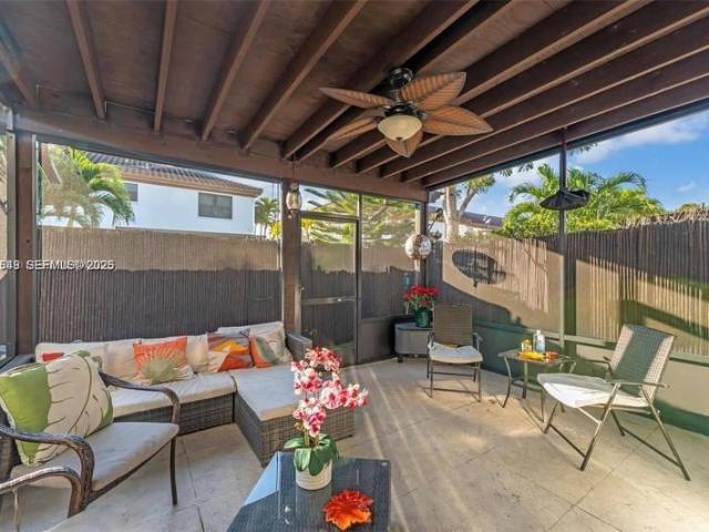 4 bedroom, Miami FL 33185 106222572