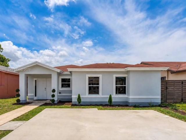 4 bedroom, Miami FL 33186 106192233
