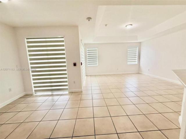 4 bedroom, Miami FL 33194 106220663