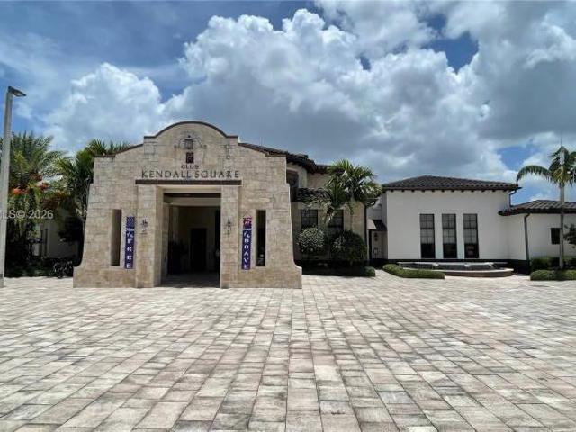 4 bedroom, Miami FL 33196 105737026