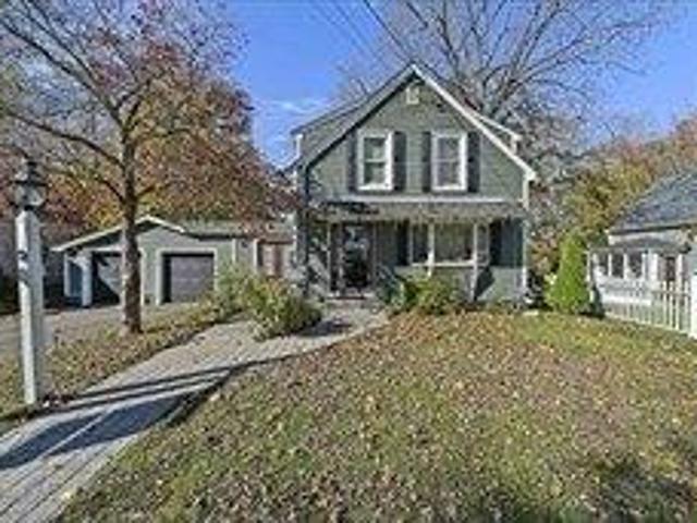 4 bedroom, Middleboro MA 02346 105419300