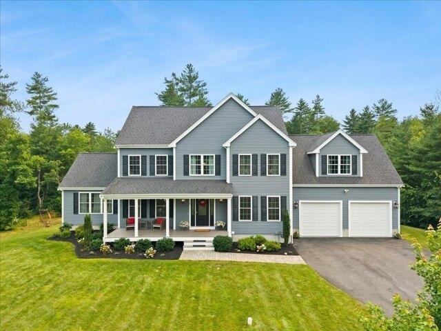 4 bedroom, Middleboro MA 02346 105427664