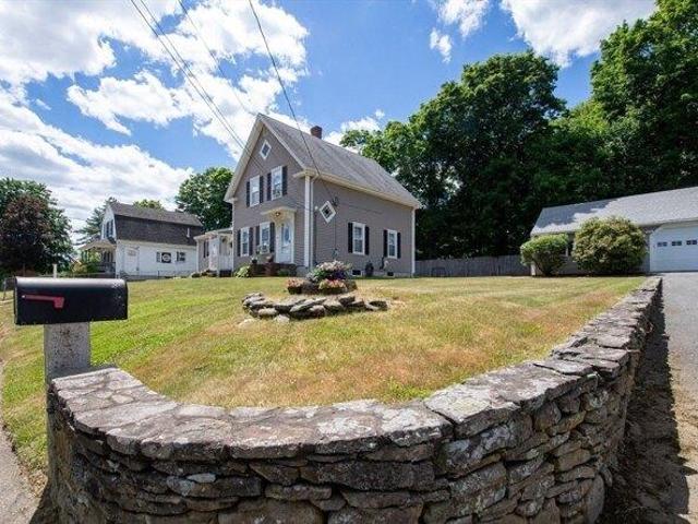 4 bedroom, Middleboro MA 02346 105614367