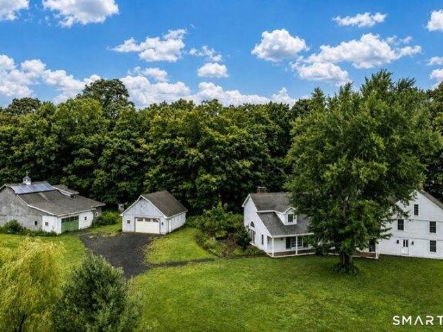 4 bedroom, Middlefield CT 06455 105591541