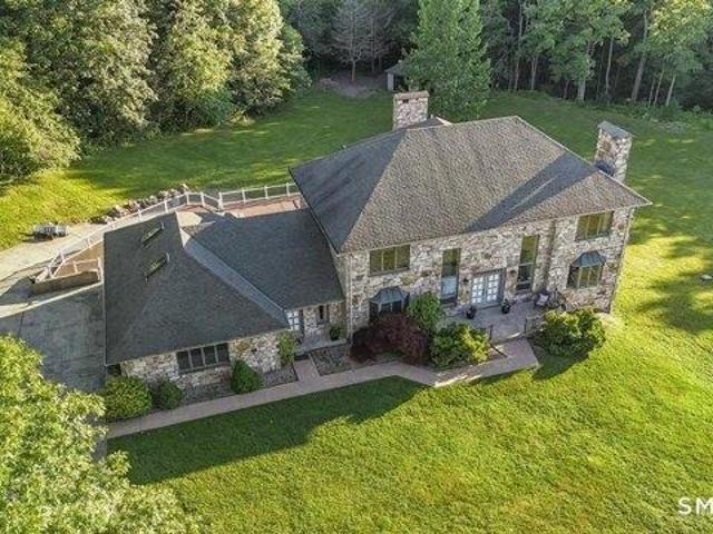 4 bedroom, Middletown CT 06457 106154275