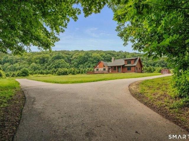 4 bedroom, Middletown CT 06457 106155174