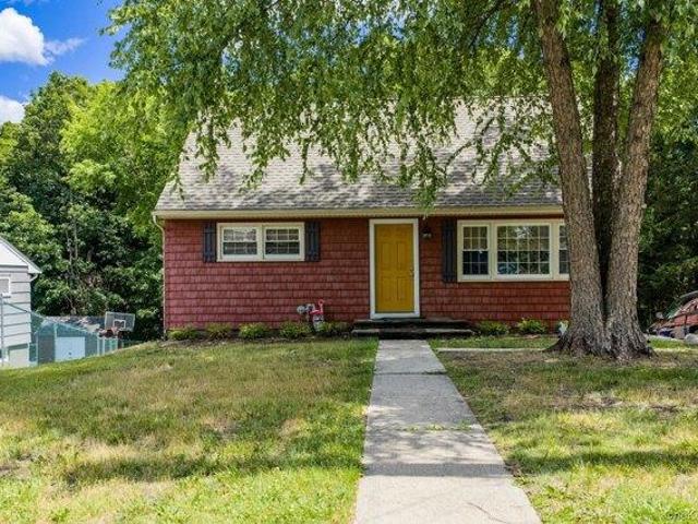 4 bedroom, Middletown NY 10940 105320298