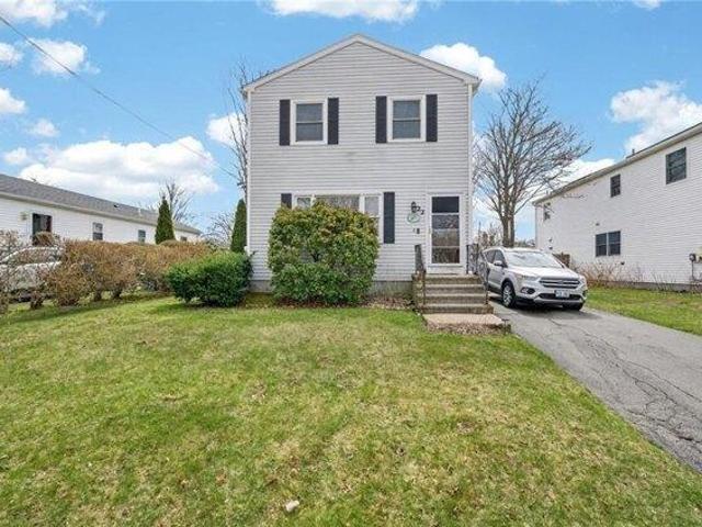 4 bedroom, Middletown RI 02842 105400163