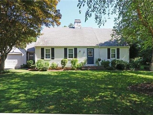 4 bedroom, Middletown RI 02842 105477117