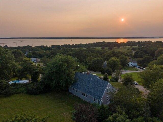 4 bedroom, Middletown RI 02842 105632719