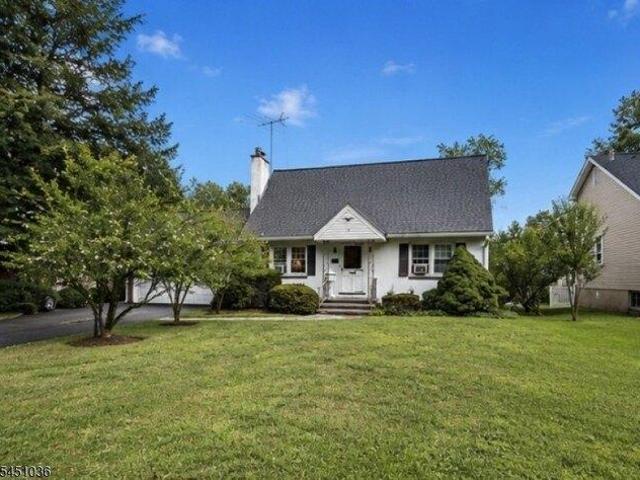 4 bedroom, Midland Park NJ 07432 105288361
