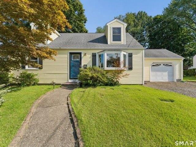 4 bedroom, Milford CT 06460 105562261