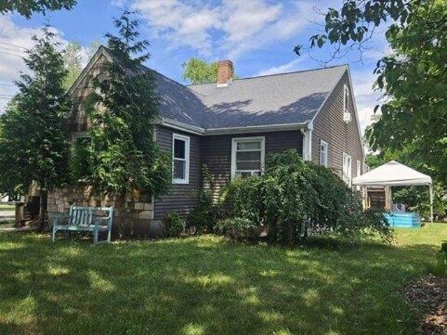 4 bedroom, Milford MA 01757 105495160