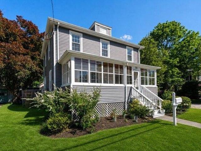 4 bedroom, Milton MA 02186 105516779