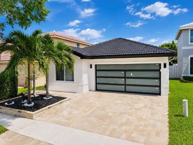 4 bedroom, Miramar FL 33029 105135227