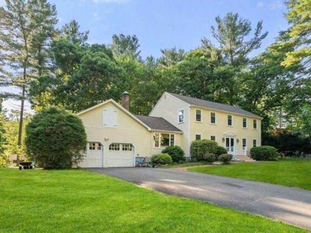 4 bedroom, Norfolk MA 02056 105366396
