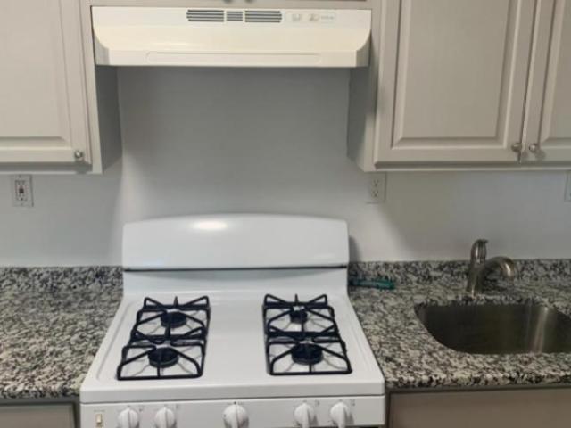 4 bedroom, Norristown PA 19401 106241946
