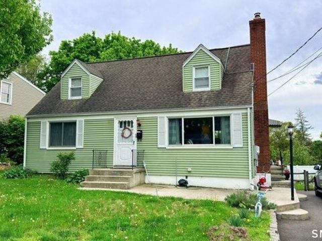 4 bedroom, Norwalk CT 06851 105549860