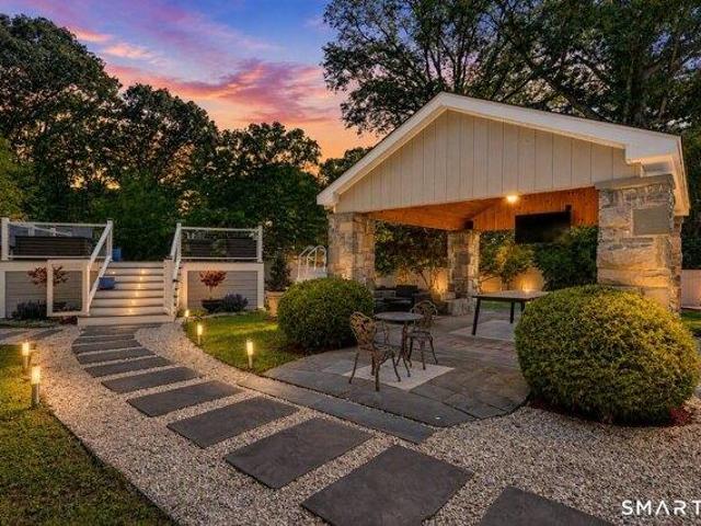4 bedroom, Norwalk CT 06851 105550189