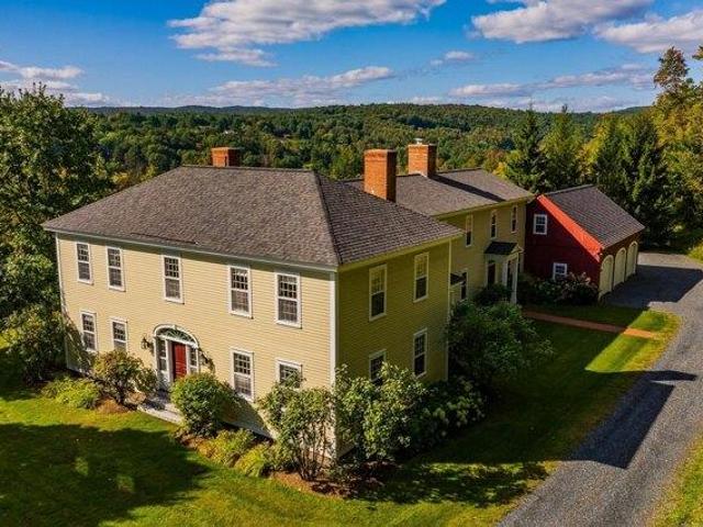 4 bedroom, Norwich VT 05055 105561415