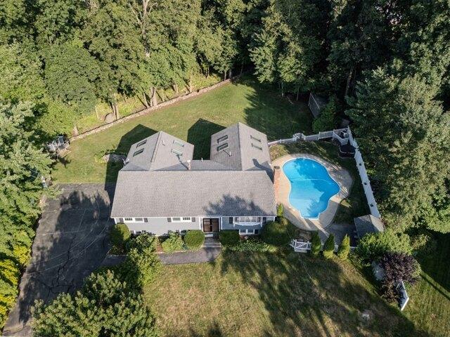 4 bedroom, North Andover MA 01845 105561740