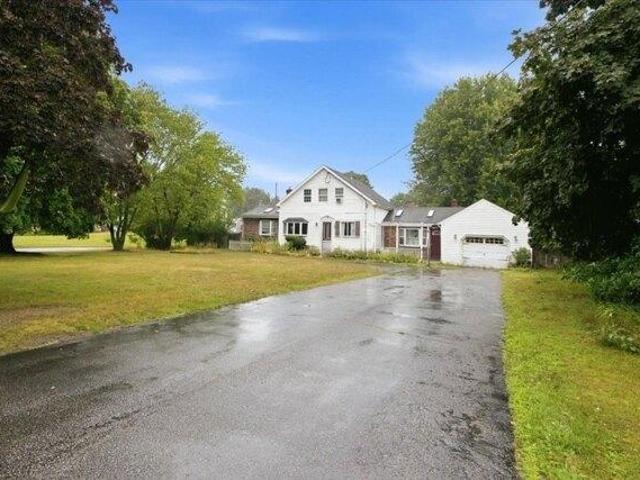 4 bedroom, North Attleboro MA 02760 105418868