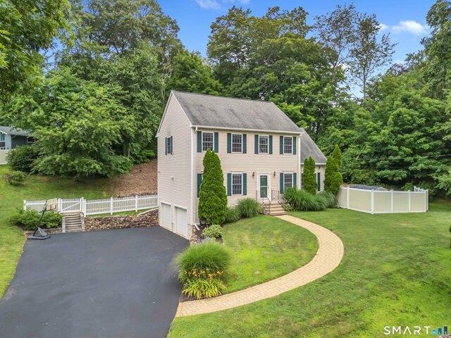 4 bedroom, North Branford CT 06471 104567020