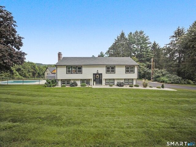 4 bedroom, North Branford CT 06472 105552539