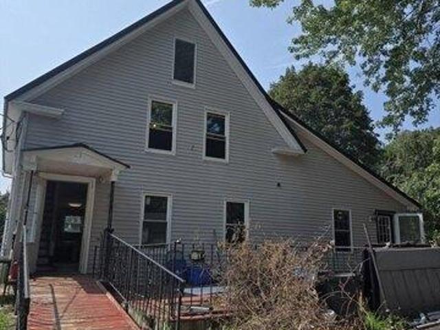 4 bedroom, North Brookfield MA 01535 105233407