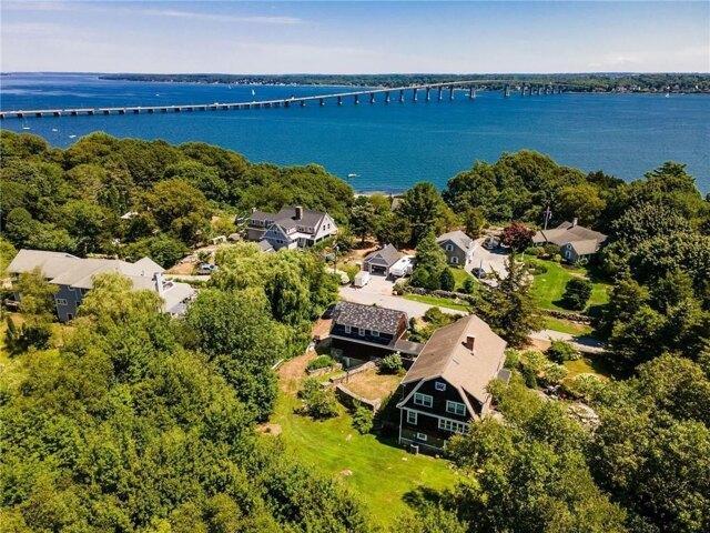 4 bedroom, North Kingstown RI 02874 105550351