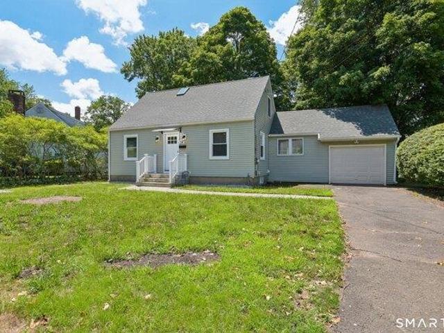 4 bedroom, North Haven CT 06473 104650026