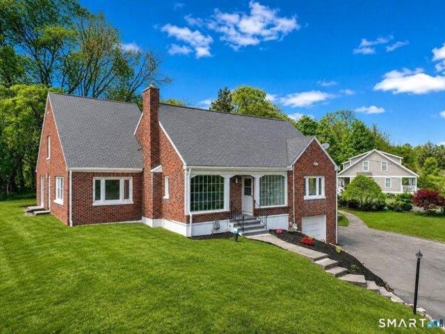 4 bedroom, North Haven CT 06473 105442558