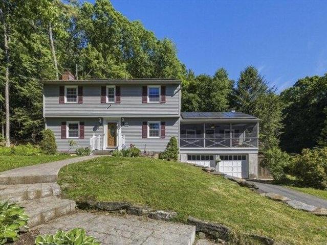 4 bedroom, Northampton MA 01062 104512420
