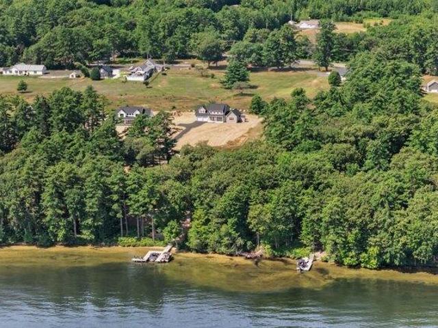 4 bedroom, Naples ME 04055 104566896