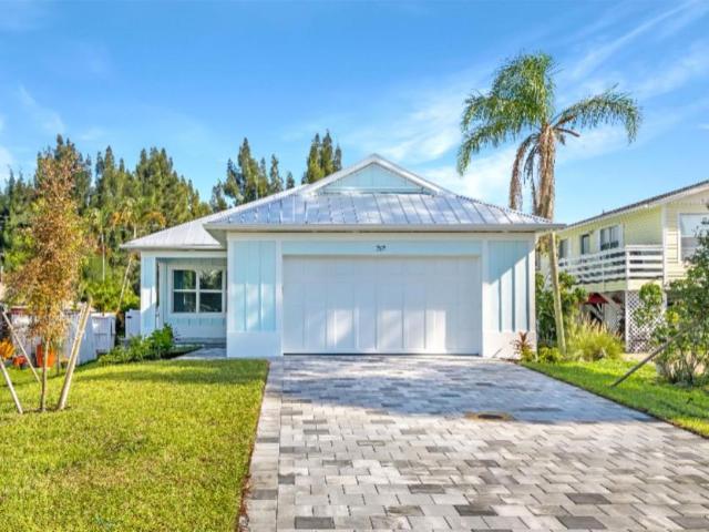 4 bedroom, Naples FL 34108 105898928