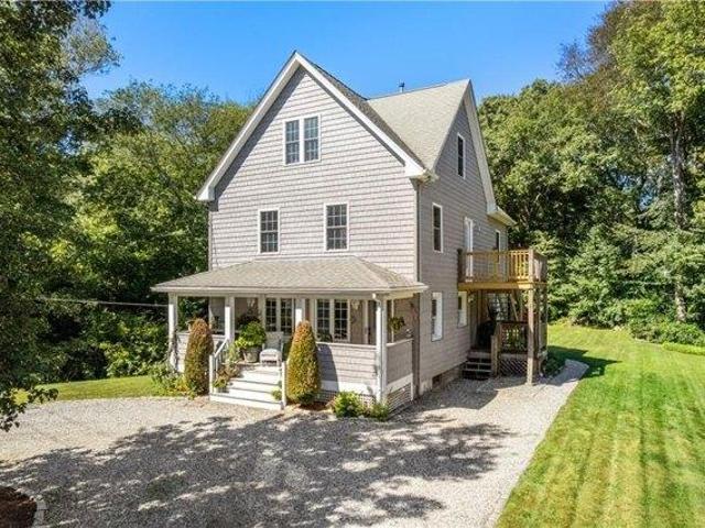 4 bedroom, Narragansett RI 02874 105512236