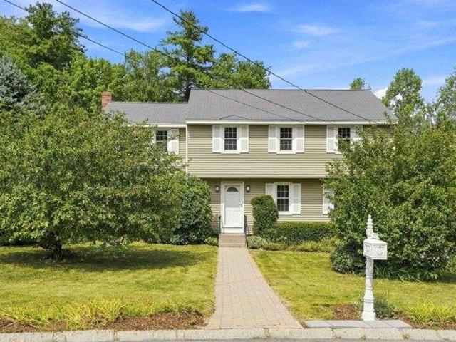 4 bedroom, Nashua NH 03063 105557306