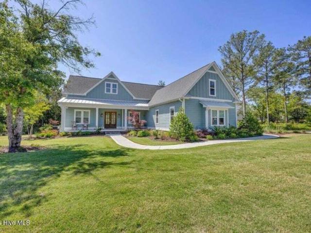 4 bedroom, NC NC 102629591