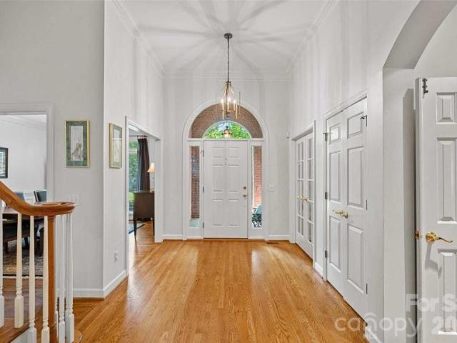 4 bedroom, NC NC 28226 102579036