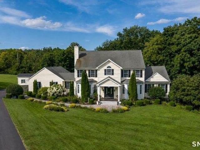 4 bedroom, New Milford CT 06776 105560327