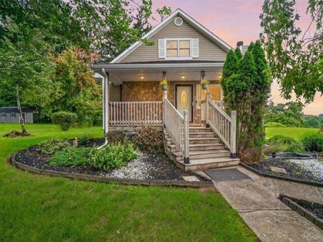 4 bedroom, New Hampton NY 10958 105207098